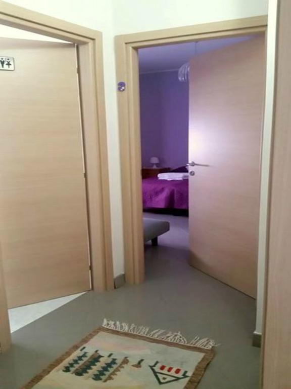Lo Specchio Del Salento Bed & Breakfast เลชเช ห้อง รูปภาพ