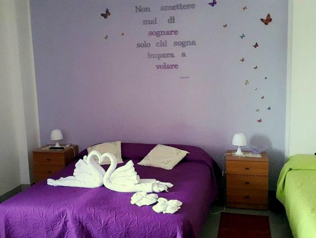 Lo Specchio Del Salento Bed & Breakfast เลชเช ห้อง รูปภาพ