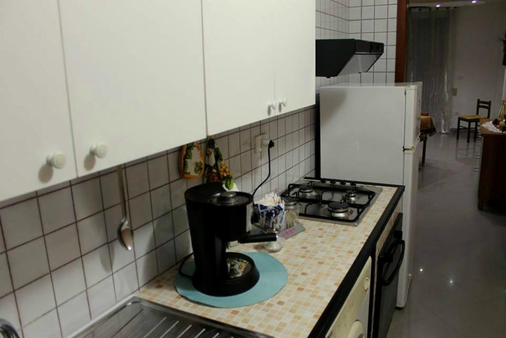 Lo Specchio Del Salento Bed & Breakfast เลชเช ภายนอก รูปภาพ